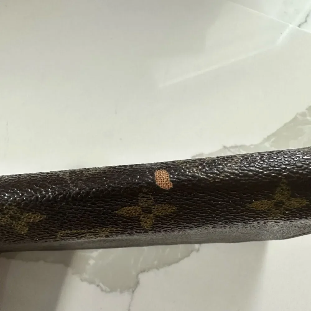 Vintage Louis Vuitton Monogram Sarah Wallet - Picture 13 of 14